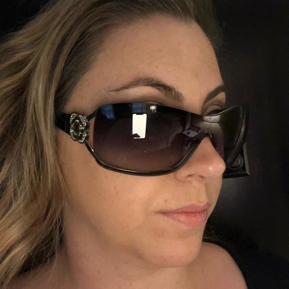 Chanel Camellia Shield Sunglasses 100% Authentic - Picture 7 of 12